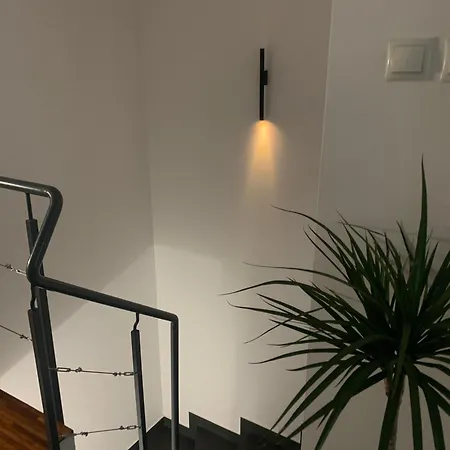 Apartment Cozy Penthouse Tymienieckiego In The Center