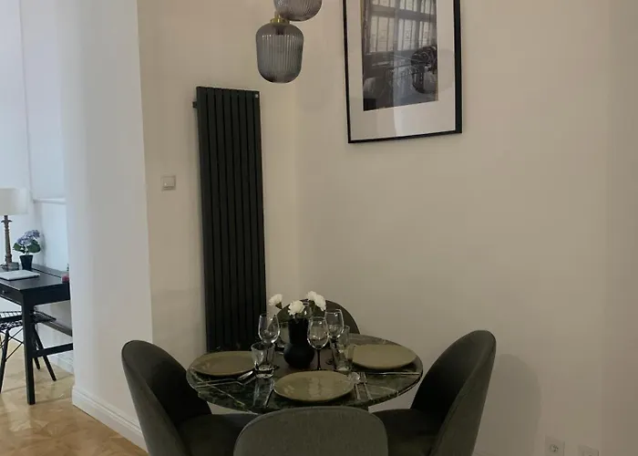 Cozy Penthouse Tymienieckiego In The Center Apartment *