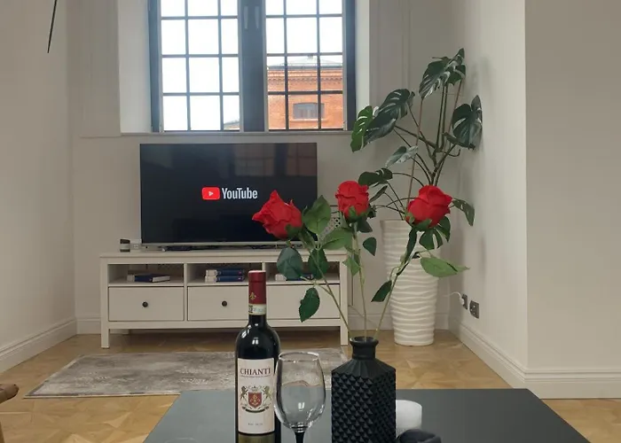 شقة Cozy Penthouse Tymienieckiego In The Center وودج