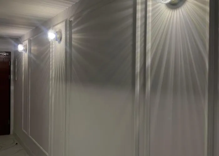 Apartment Cozy Penthouse Tymienieckiego In The Center