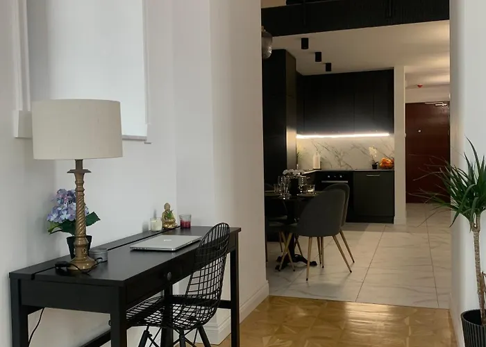 Cozy Penthouse Tymienieckiego In The Center شقة وودج