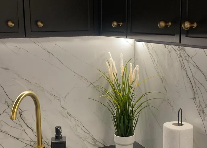 شقة Cozy Penthouse Tymienieckiego In The Center *